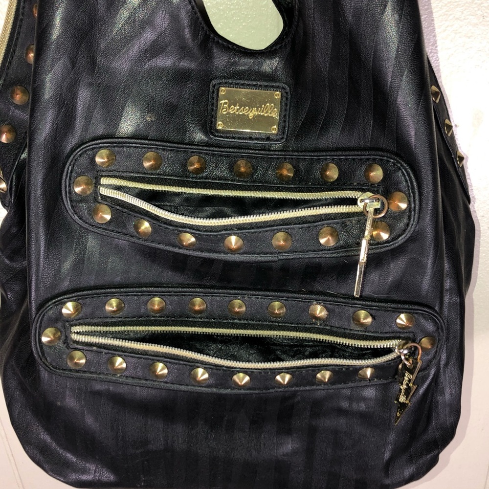 Betseyville Rocket Hobo bag studs well loved - Picture 13 of 15